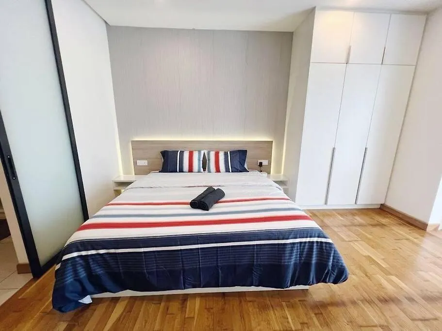 Apartment Promo Connected Train 2 Bedroom Above Mall 289 Kuala Lumpur
